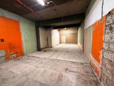 Property Image for 21 Castle Street Mall, Grosvenor Shopping Centre, Grosvenor Shopping Centre, Macclesfield, Cheshire, SK10 1DY