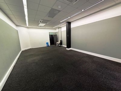 Property Image for 8 Mill Street Mall, Grosvenor Shopping Centre, Grosvenor Shopping Centre, Macclesfield, Cheshire, SK10 1DY