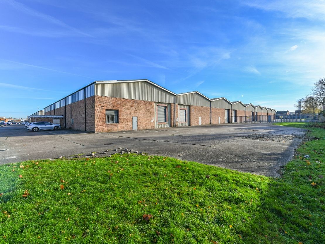 Unit A, Long Eaton Trading Estate, Long Eaton Trading Estate, Fields Farm Road, Long Eaton, Derbyshire, NG10 1FY