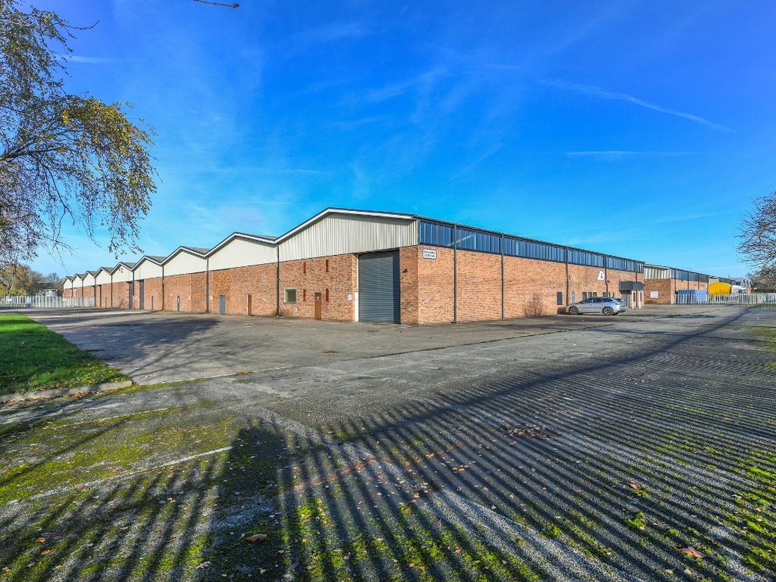 Unit A, Long Eaton Trading Estate, Long Eaton Trading Estate, Fields Farm Road, Long Eaton, Derbyshire, NG10 1FY