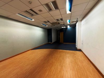 Property Image for 20 Castle Street Mall, Grosvenor Shopping Centre, Grosvenor Shopping Centre, Macclesfield, Cheshire, SK10 1DY