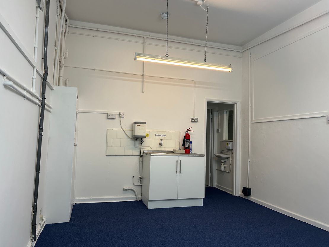 17 Twydall Green, Twydall, Gillingham, Kent, ME8 6JY