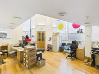 Property Image for 1 Meadowbank Place, Edinburgh, City Of Edinburgh, EH8 7AW