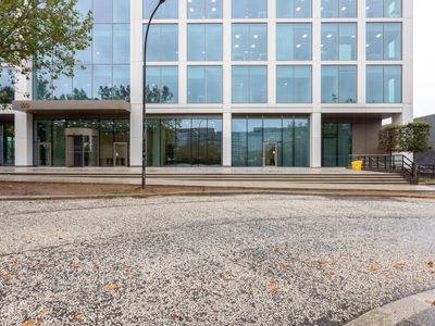 Property Image for 100 Avebury Boulevard, Central Milton Keynes, Milton Keynes, MK9 1FH