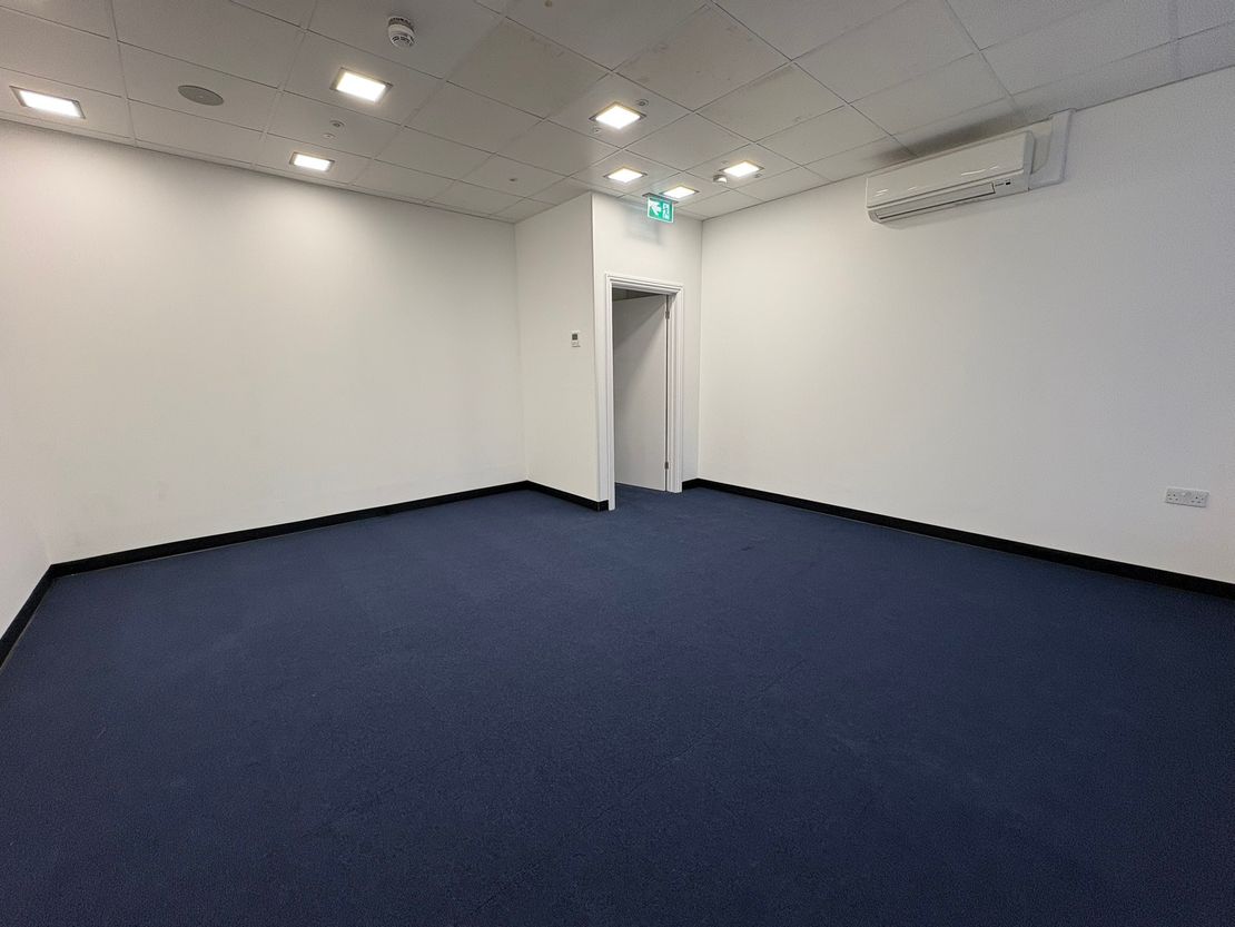 Unit 8 Partnership Park, Rodney Road, Portsmouth, Hampshire, PO4 8DF