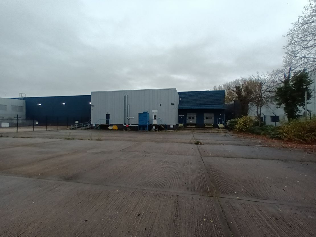 Unit 1 Lakeside, Fountain Lane, Cardiff, Wales, CF3 0FB