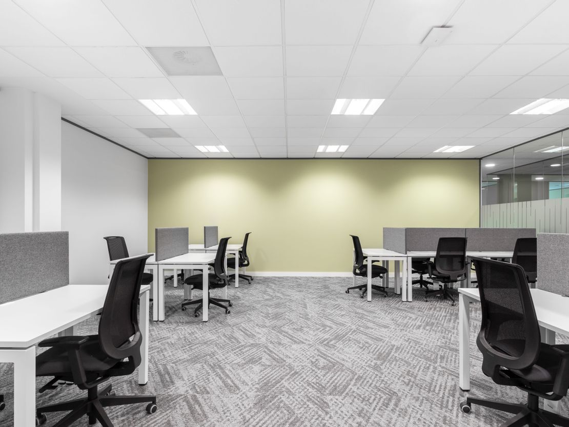 Concorde Park - Small Suites, Concorde Road, Maidenhead, Berkshire, SL6 4BY