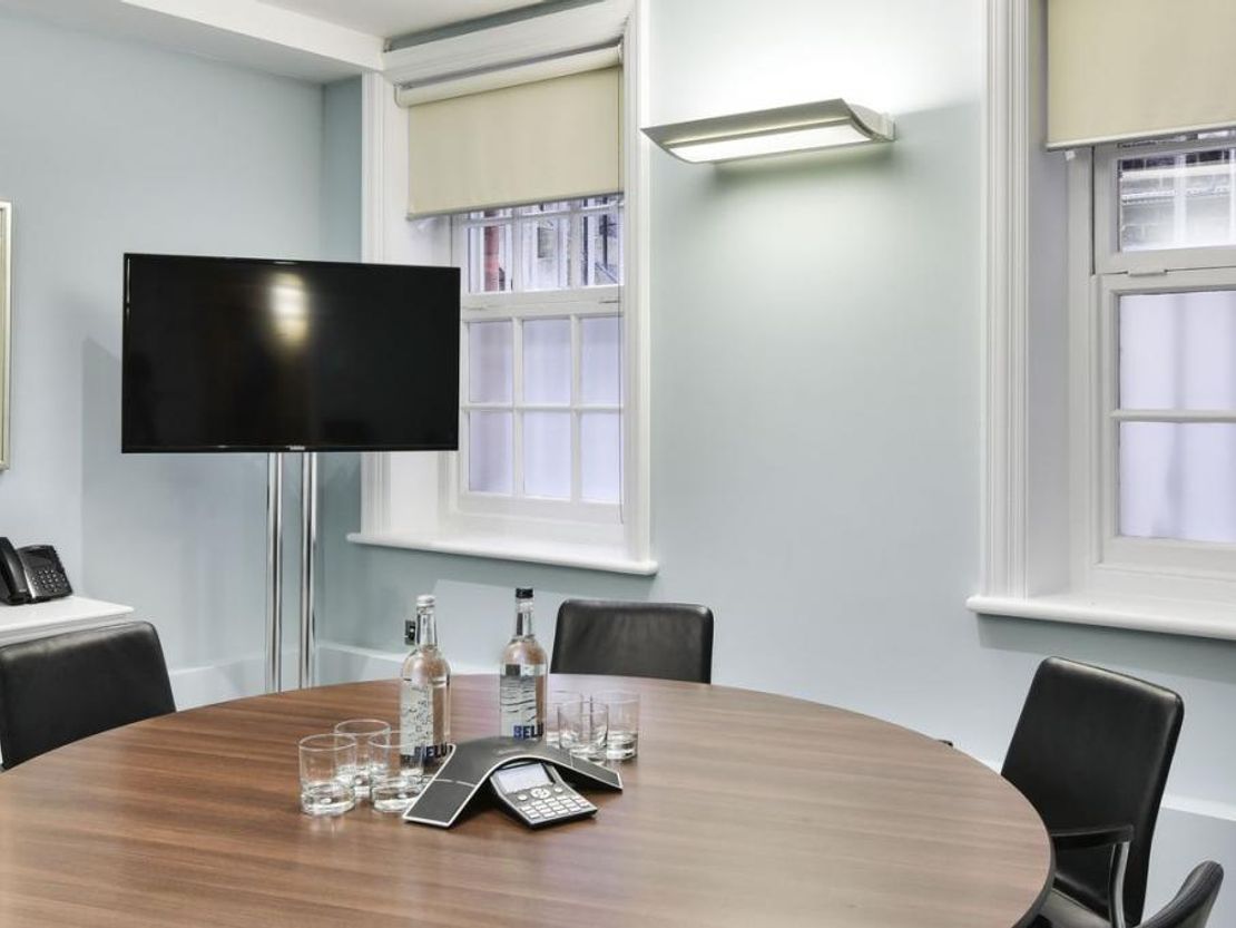 45 Pont Street, London, SW1X 0BD