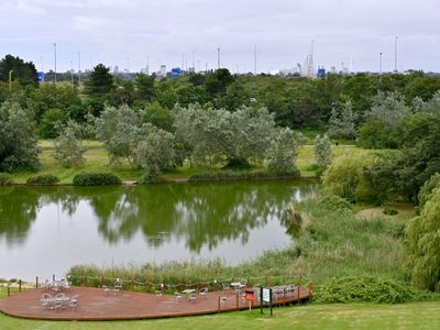 Property Image for Lakeside Business Park, Western Road, Portsmouth, Hampshire, PO6 3EN