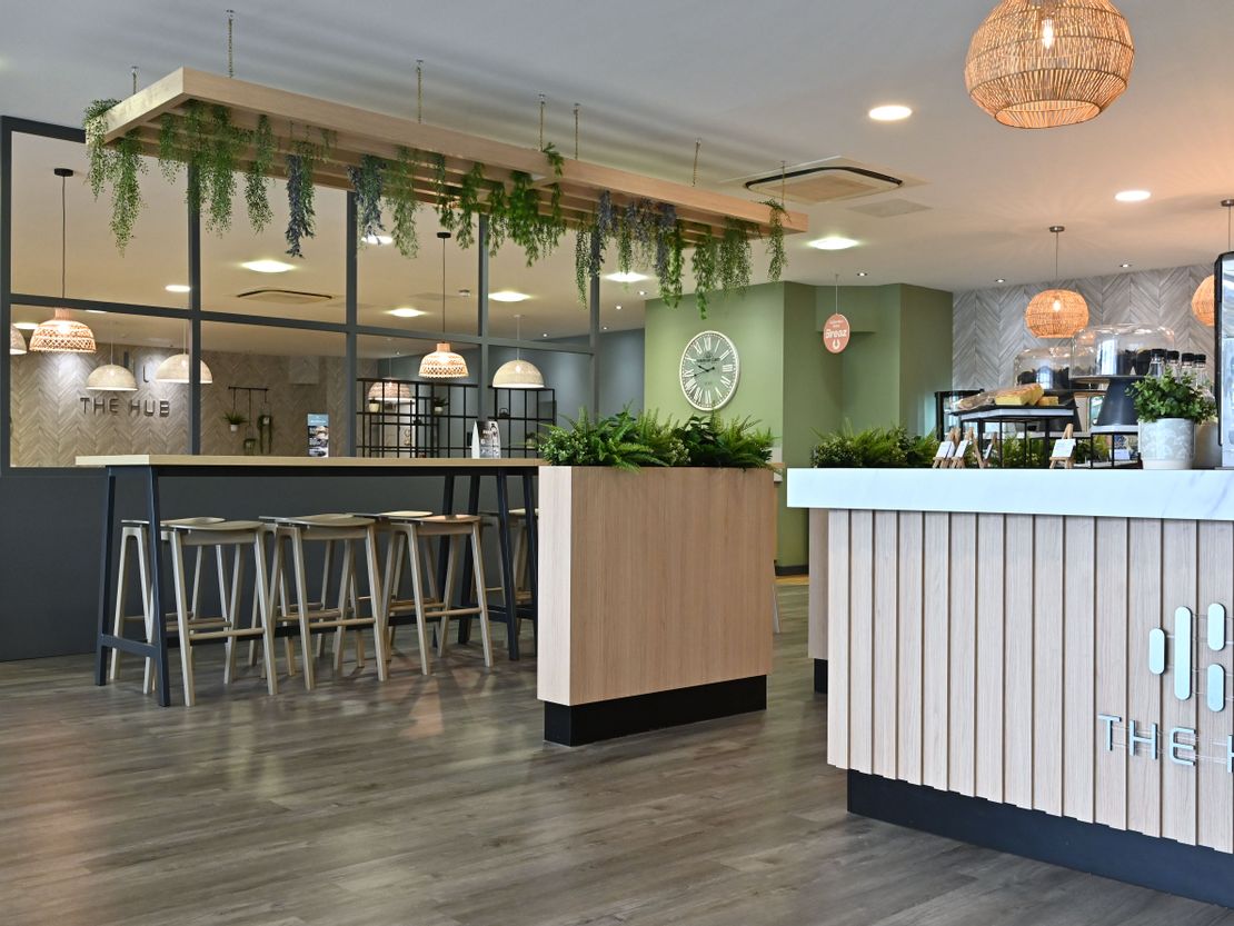 Lakeside Business Park, Western Road, Portsmouth, Hampshire, PO6 3EN