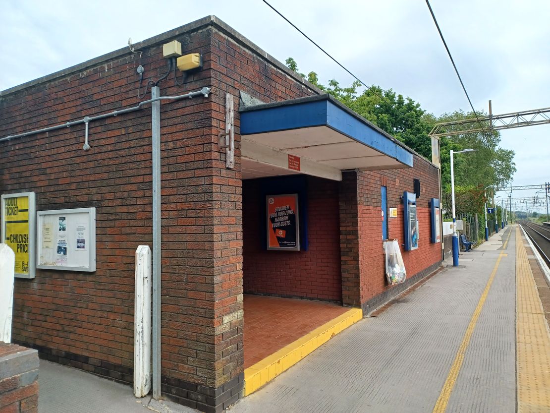 Chelford Station, Station Road, Chelford, Cheshire, SK11 9AX