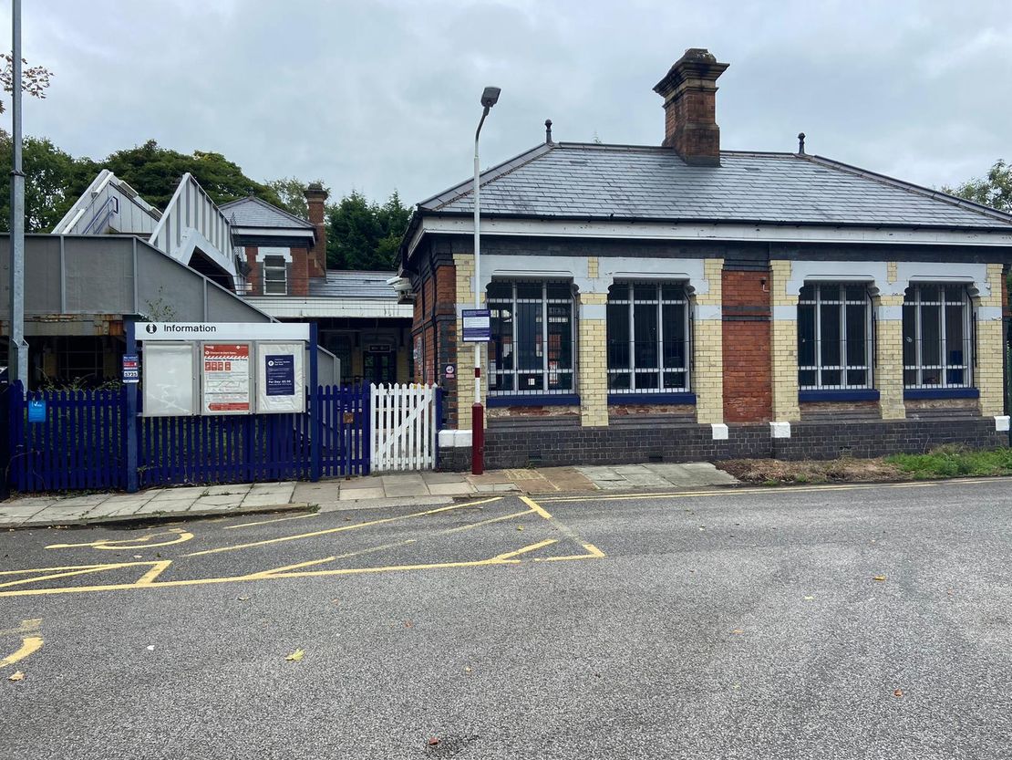 Poynton Railway Station, Chester Road, Poynton, Stockport, Cheshire, SK12 1HB
