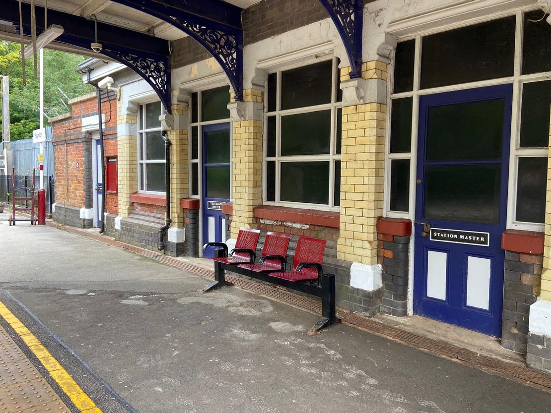 Poynton Railway Station, Chester Road, Poynton, Stockport, Cheshire, SK12 1HB