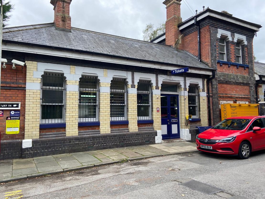 Poynton Railway Station, Chester Road, Poynton, Stockport, Cheshire, SK12 1HB