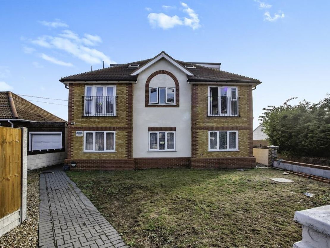 55, Rochester Road, Gravesend, Kent, DA12 2JN