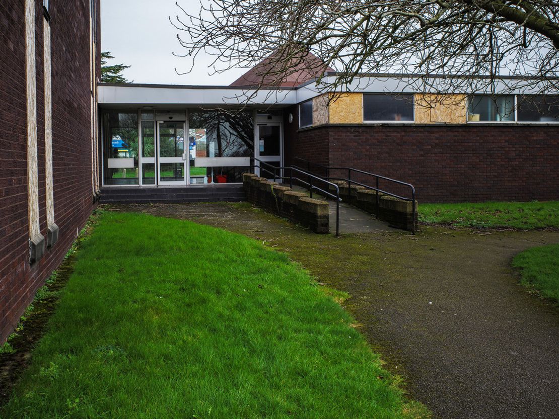 Bromborough Civic Centre, Allport Lane, Bromborough, Wirral, CH62 7HR