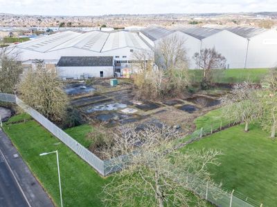 Property Image for Leighton Road, Leighton Buzzard, East Of England, LU7 4QH