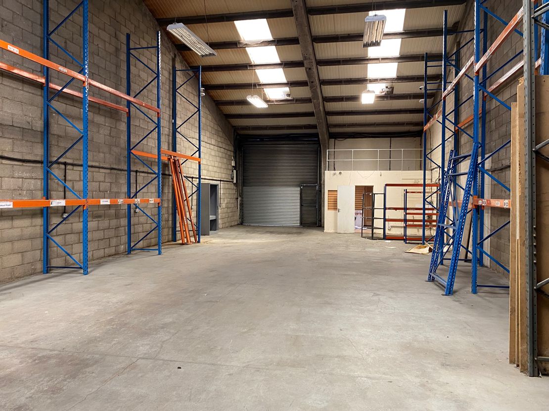Unit 15.2 Curtis Industrial Estate, North Hinksey Lane, Oxford, South East, OX2 0LX