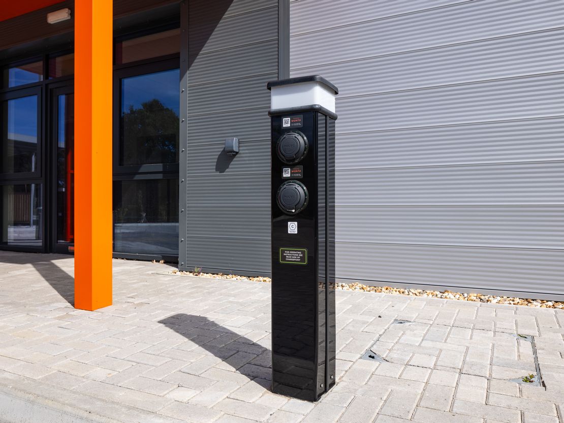 Unit 2 Ferne Park, 5 Barnes Wallis Road, Fareham, Hampshire, PO15 5TT