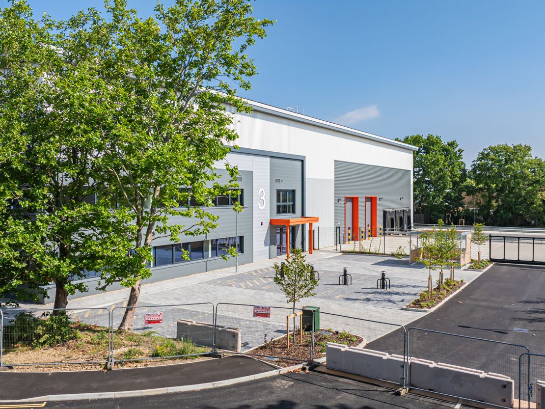Unit 2 Ferne Park, 5 Barnes Wallis Road, Fareham, Hampshire, PO15 5TT
