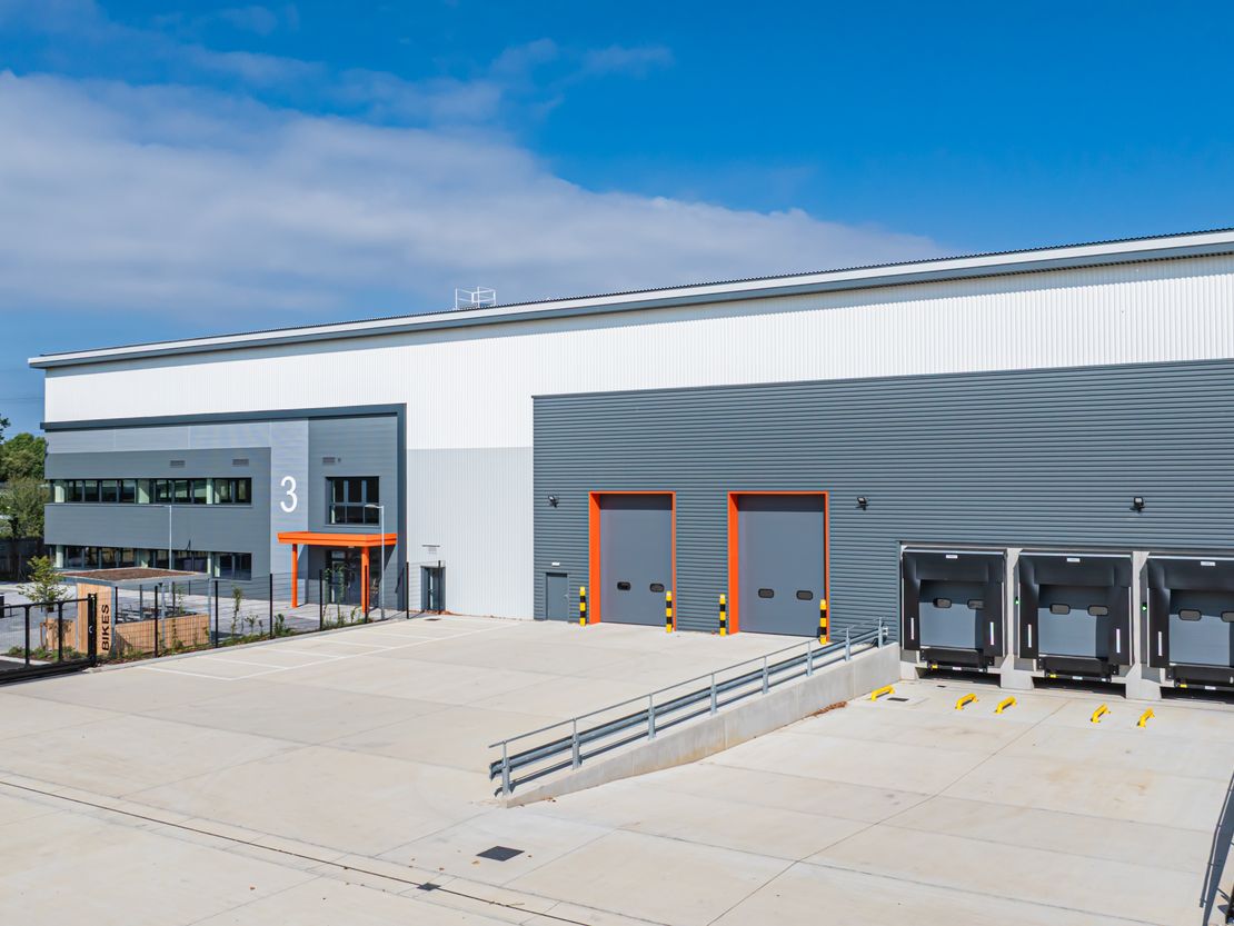 Unit 2 Ferne Park, 5 Barnes Wallis Road, Fareham, Hampshire, PO15 5TT