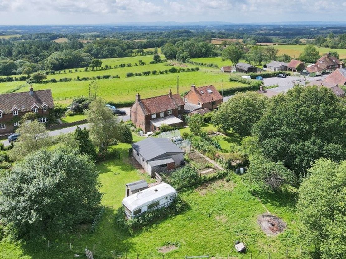 Prospect House, Woods Corner, Dallington, Heathfield, East Sussex, TN21 9LB