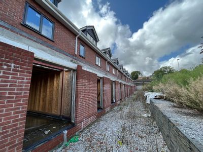 Property Image for 33 Church Street, Pontardawe, Wales, SA8 4JB