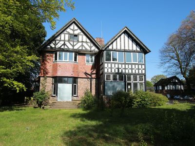 Property Image for Former Riverhill Hotel And Restaurant, 19 Talbot Road, Prenton, Merseyside, CH43 2HJ