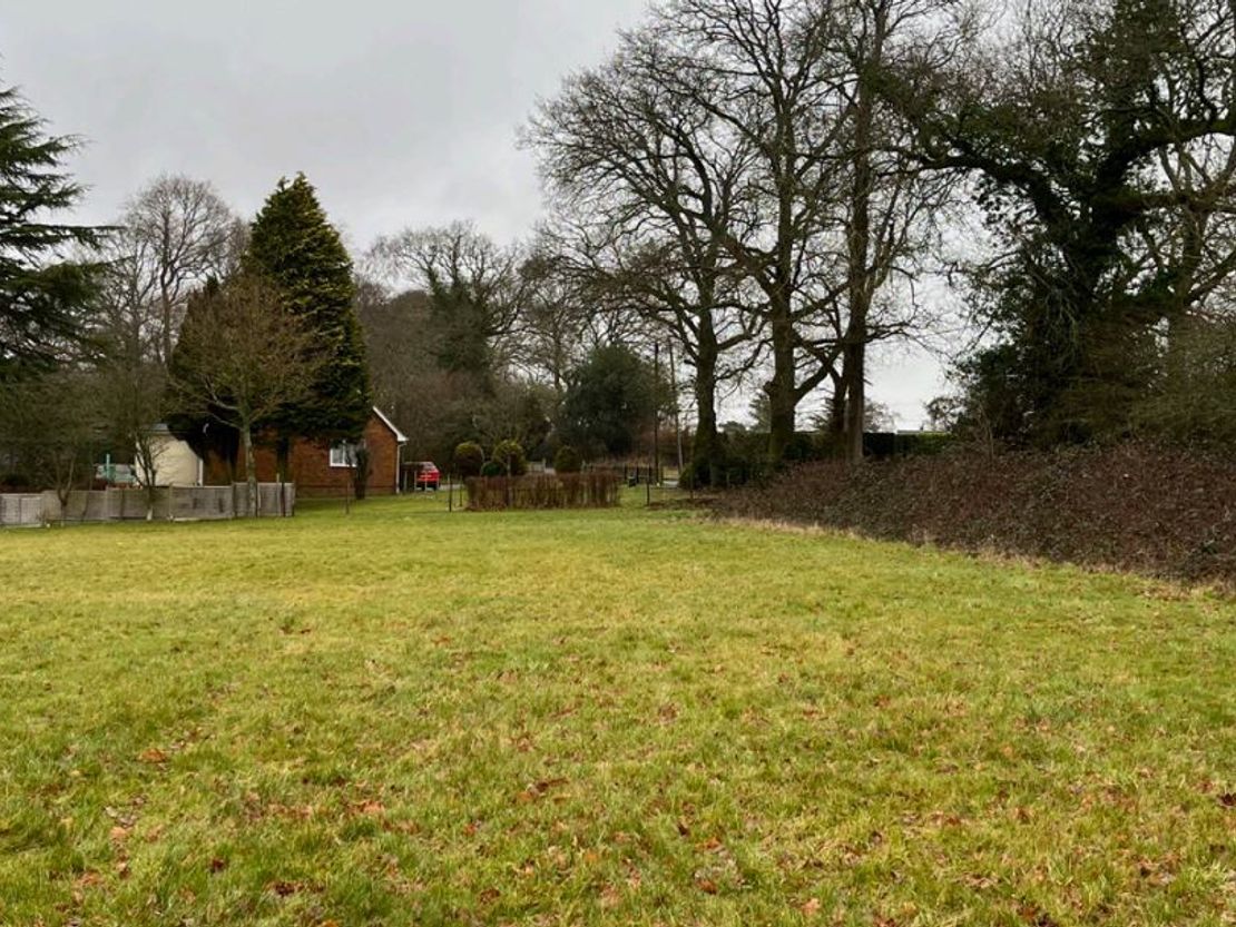 Land Between Conway & Millfield, Alton Lane, Four Marks, Alton, Hampshire, GU34 5AL