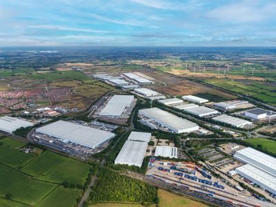 Property Image for DIRFT 450, Daventry International Rail Freight Terminal, Railport Approach, Rugby, East Midlands, NN6 7ES