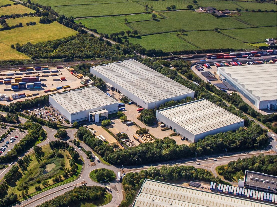 DIRFT 450, Daventry International Rail Freight Terminal, Railport Approach, Rugby, East Midlands, NN6 7ES