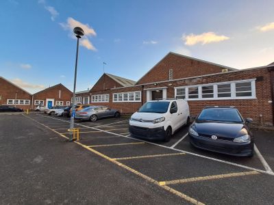 Property Image for 16 & 17 Tewin Court, Welwyn Garden City, AL7 1AU