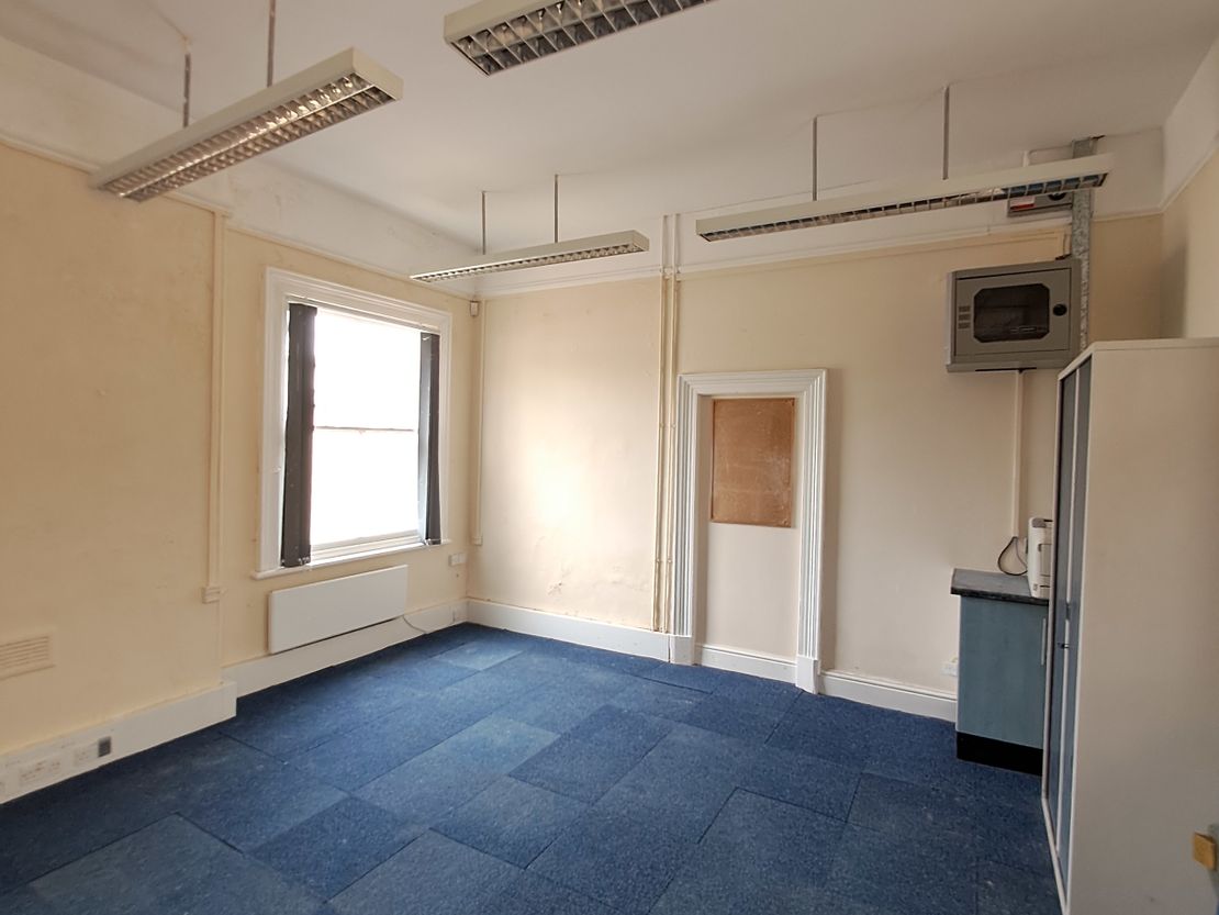Worksop Station, Unit D, Carlton Road, Worksop, Nottinghamshire, S81 7AG
