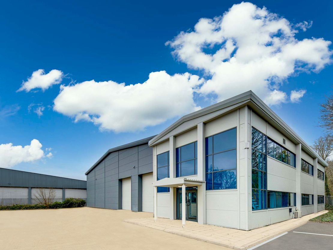 Unit 42a Oriana Way, Nursling Industrial Estate, Southampton, Hampshire, SO16 0YU