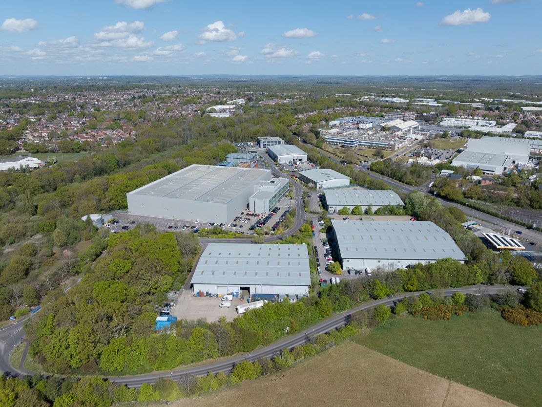 Unit 6 Kites Croft Business Park, Warsash Road, Fareham, Hampshire, PO14 4LW
