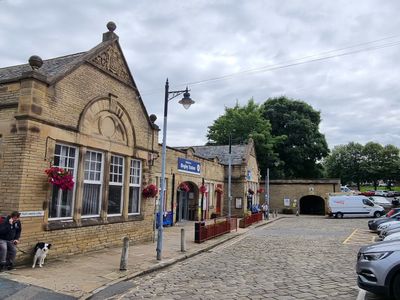 Property Image for Bingley Railway Station, Wellington Street, Bingley, West Yorkshire, BD16 2NA