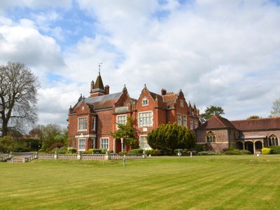 Property Image for Grenville Court, Britwell Road, Burnham, Slough, Berkshire, SL1 8DF