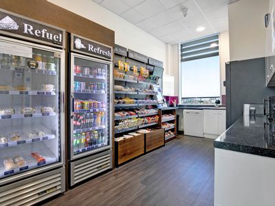 Property Image for Cubix, 42-50 Kimpton Road, Luton, LU2 0FP