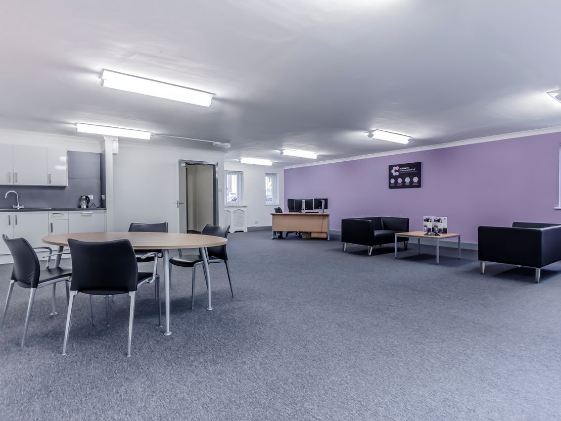 The Courtyard, Woodlands Lane, Almondsbury, Bristol, BS32 4NQ