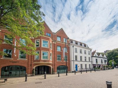 Property Image for 59-60, Thames Street, Windsor, SL4 1TX