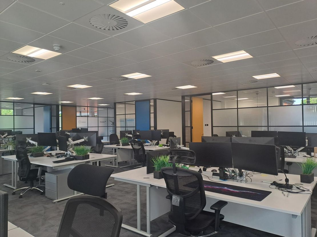 Unit 3 Switchback Office Park, Gardner Road, Maidenhead, South East, SL6 7RJ