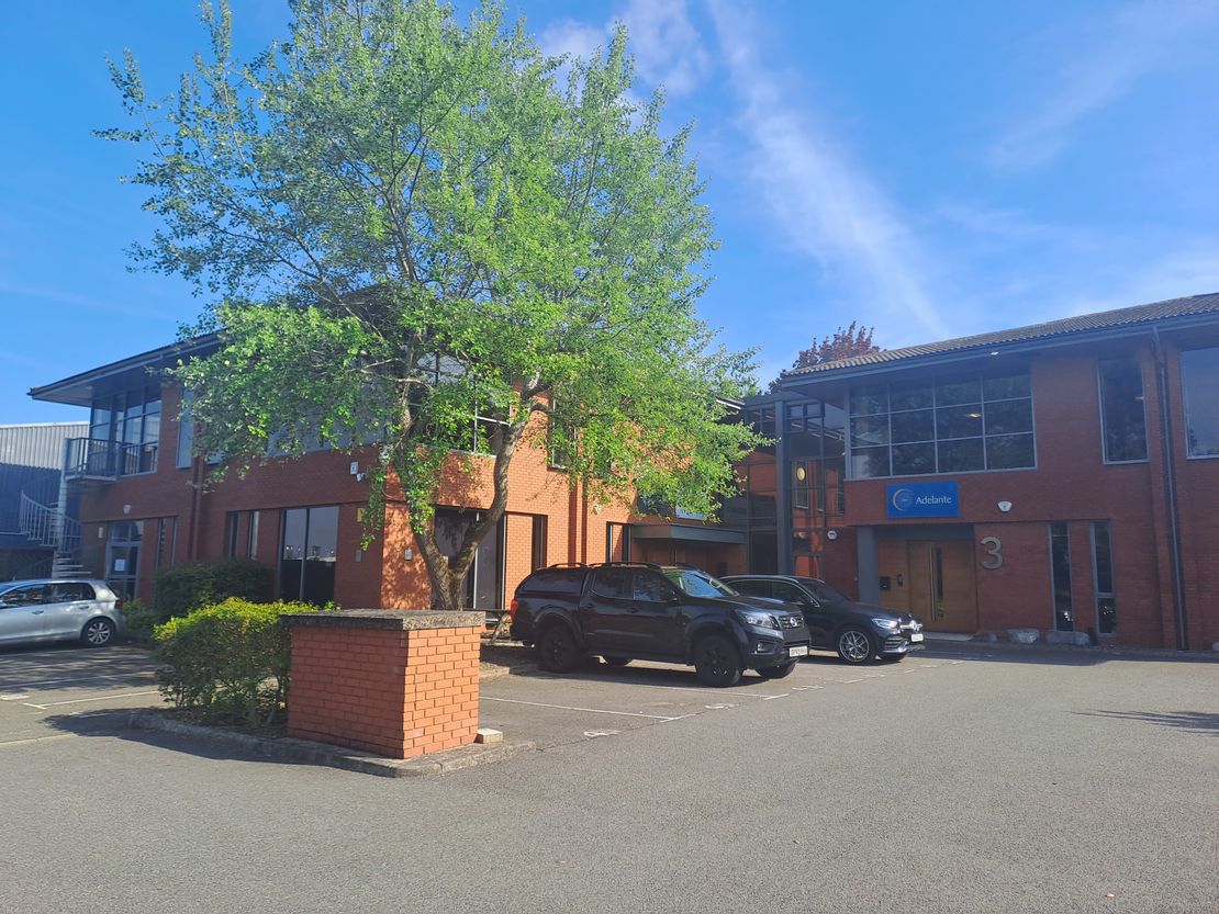 Unit 3 Switchback Office Park, Gardner Road, Maidenhead, South East, SL6 7RJ