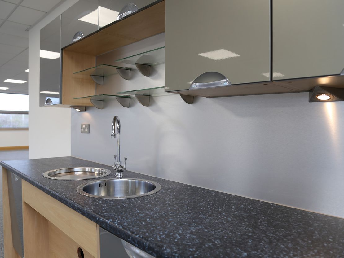 Unit 4, Turnberry Business Park, Turnberry Park Road, Gildersome, Leeds, West Yorkshire, LS27 7LE