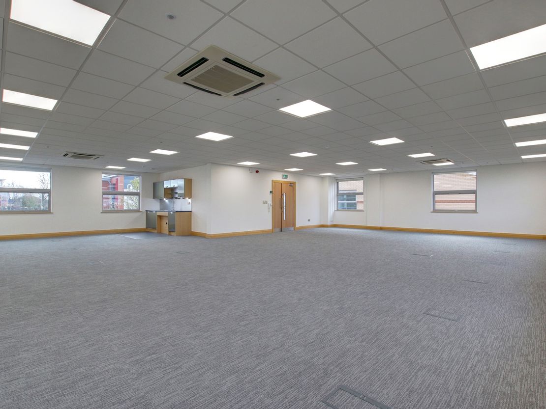 Unit 4, Turnberry Business Park, Turnberry Park Road, Gildersome, Leeds, West Yorkshire, LS27 7LE