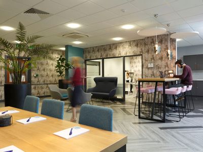 Property Image for Parkway Court, John Smith Drive, Oxford Business Park, Oxford, Oxfordshire, OX4 2JY