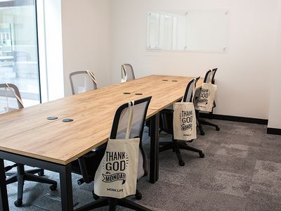 Property Image for Work.Life, Kings Road, Reading, Berkshire, RG1 3AR