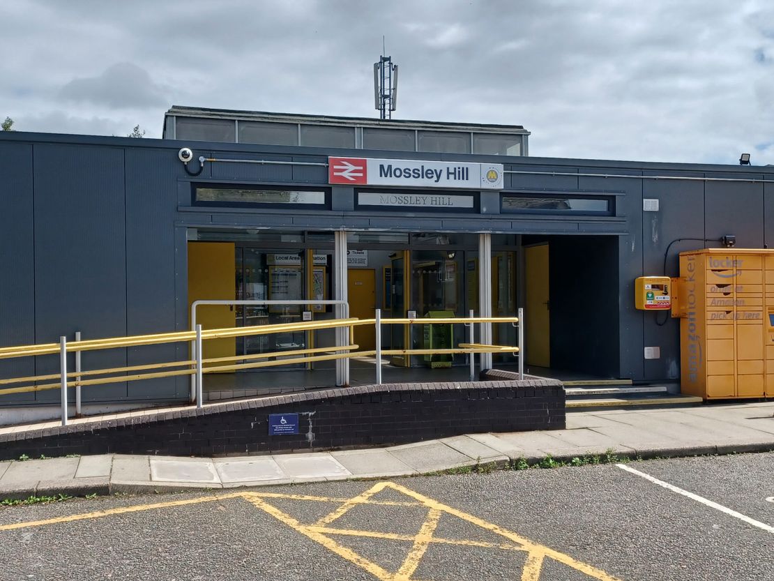 Mossley Hill Station, Rose Lane, Mossley Hill, Liverpool, Merseyside, L18 8AG