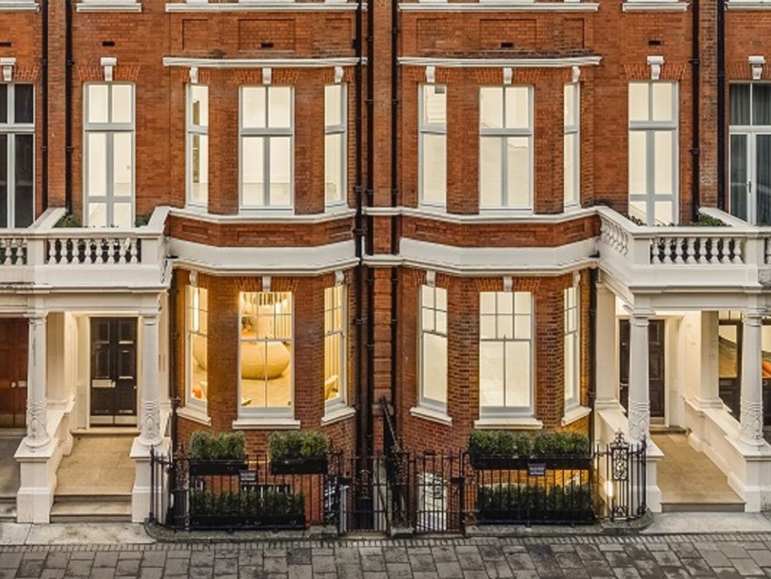 111 Park Street, London, W1K 7JL