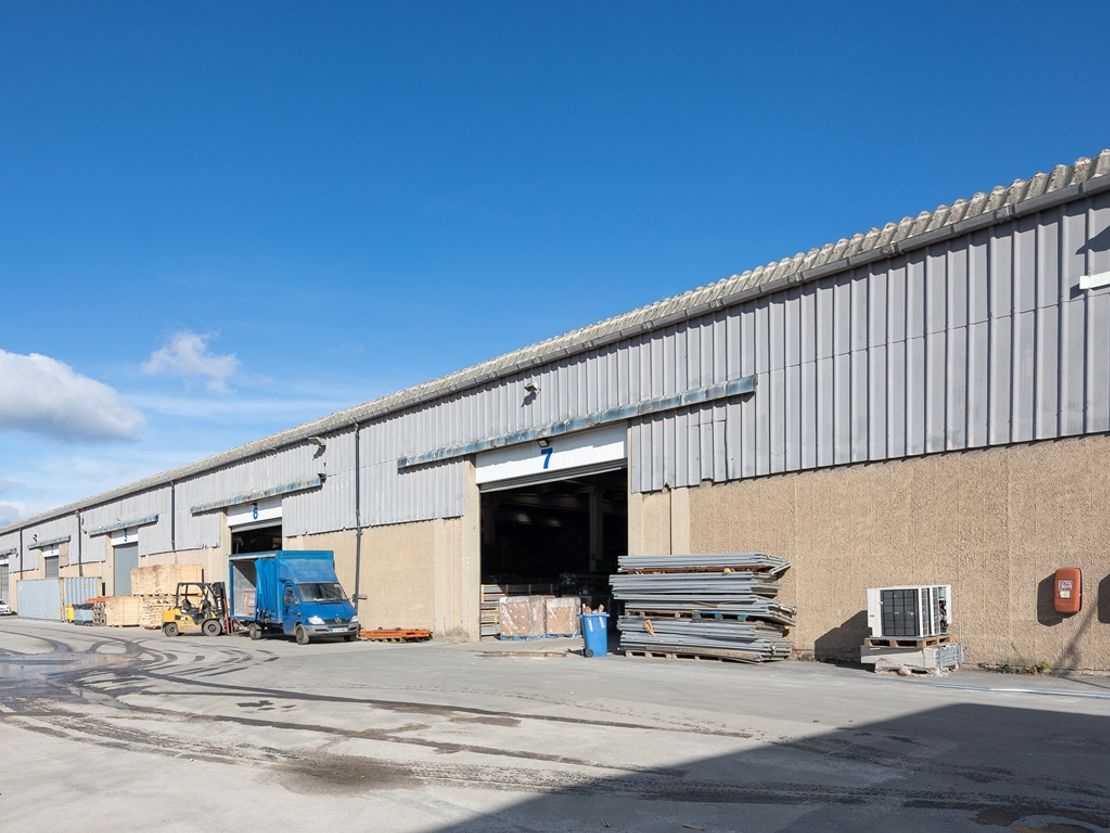 Unit 9, Knostrop Depot, Old Mill Lane, Leeds, West Yorkshire, LS10 1RG
