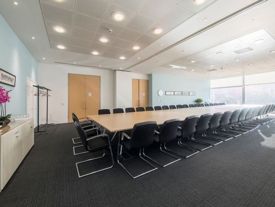 Regus, Davidson, Forbury Square, Reading, RG1 3EU